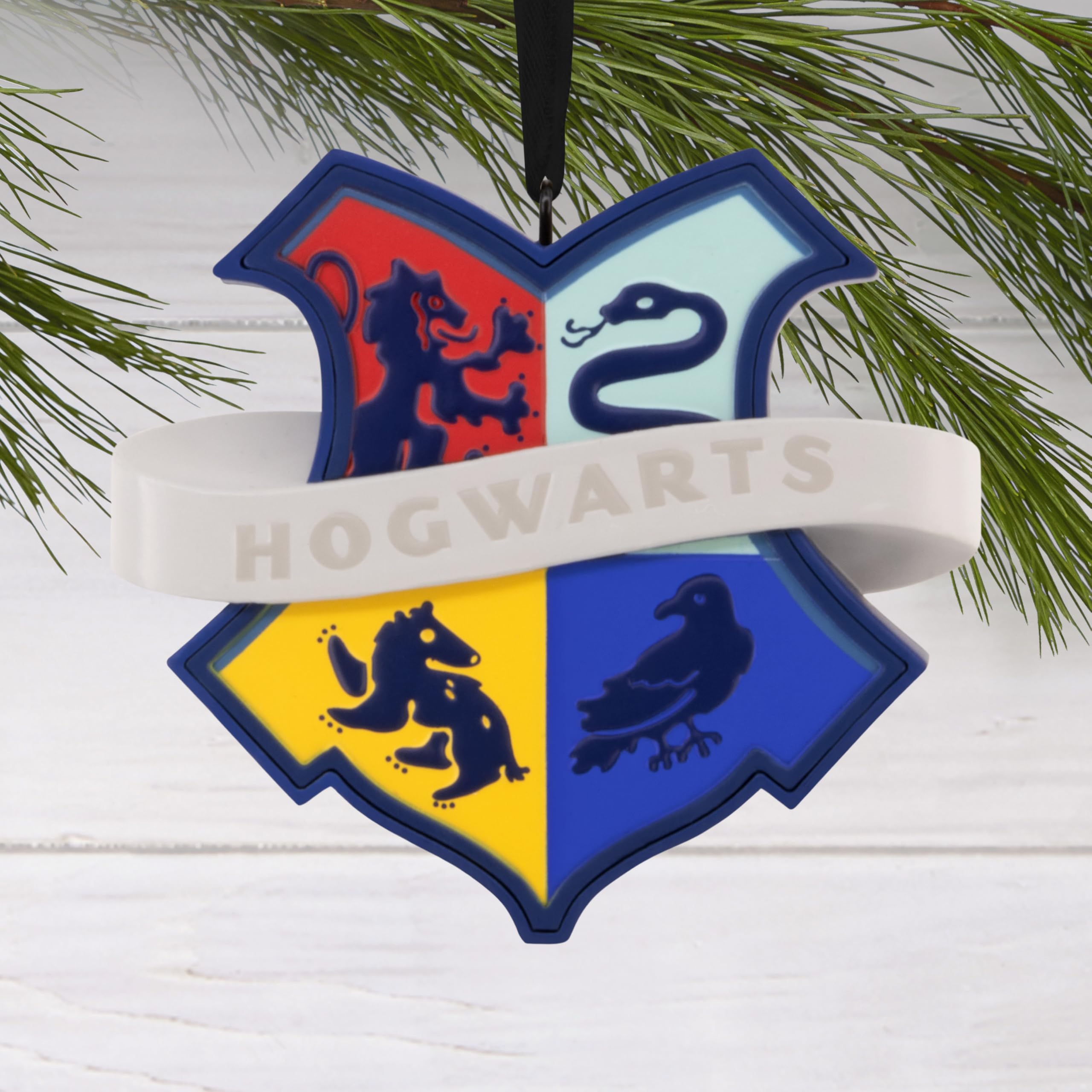 Hallmark Harry Potter Hogwarts Crest Christmas Ornament, Gifts for Harry Potter Fans - Image 3